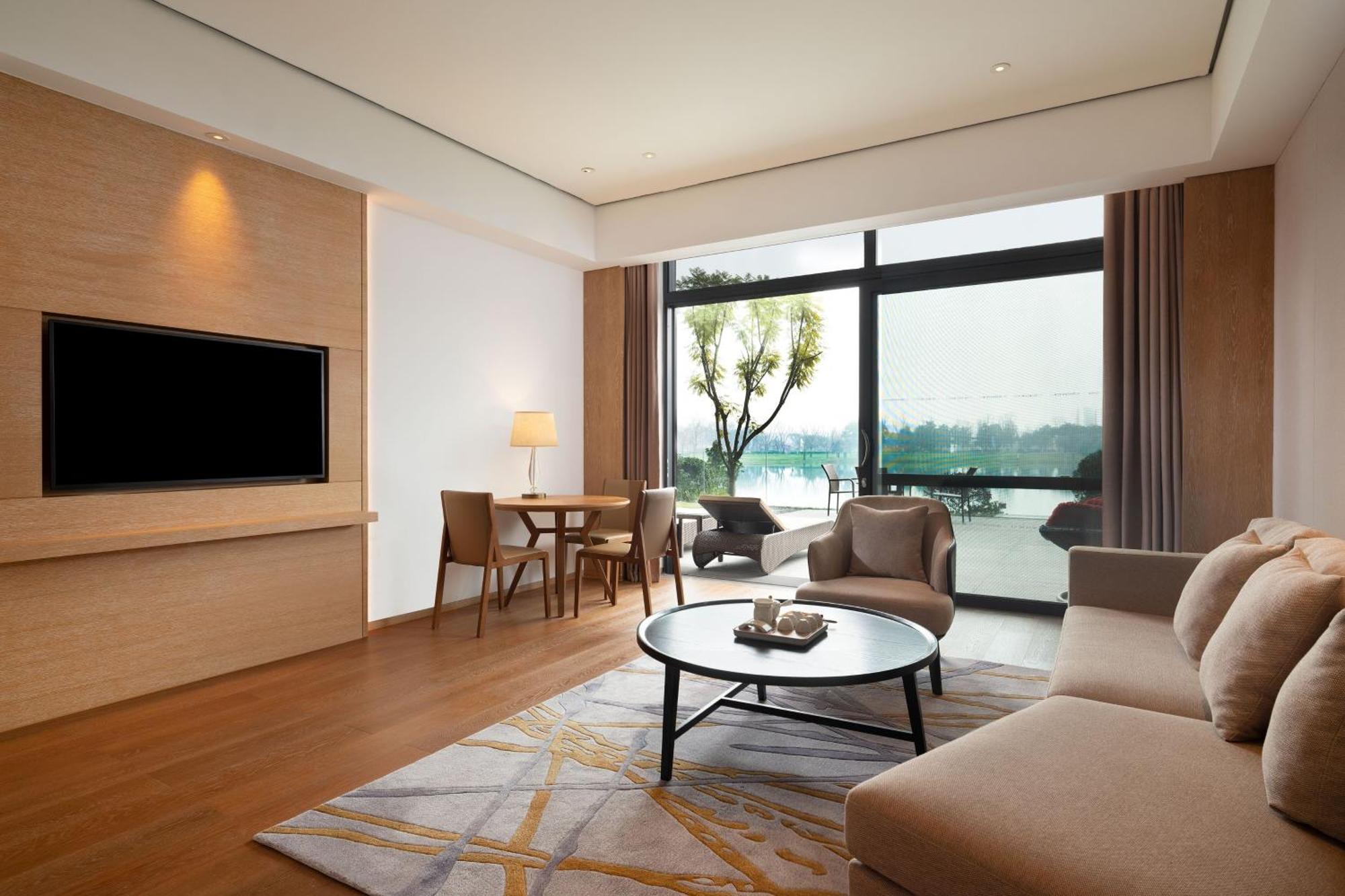 Le Meridien Emei Mountain Resort Emeishan Exterior photo