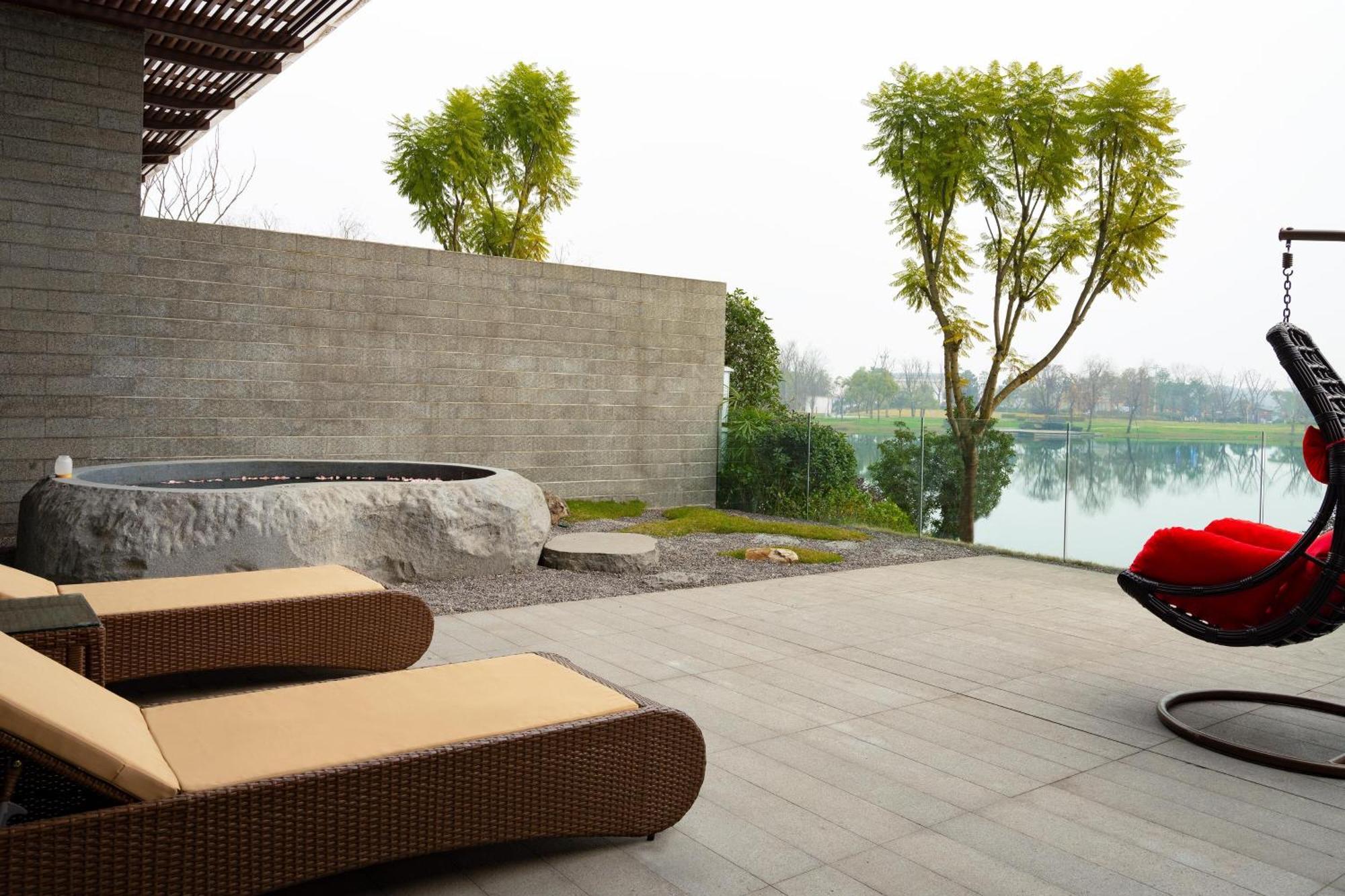 Le Meridien Emei Mountain Resort Emeishan Exterior photo